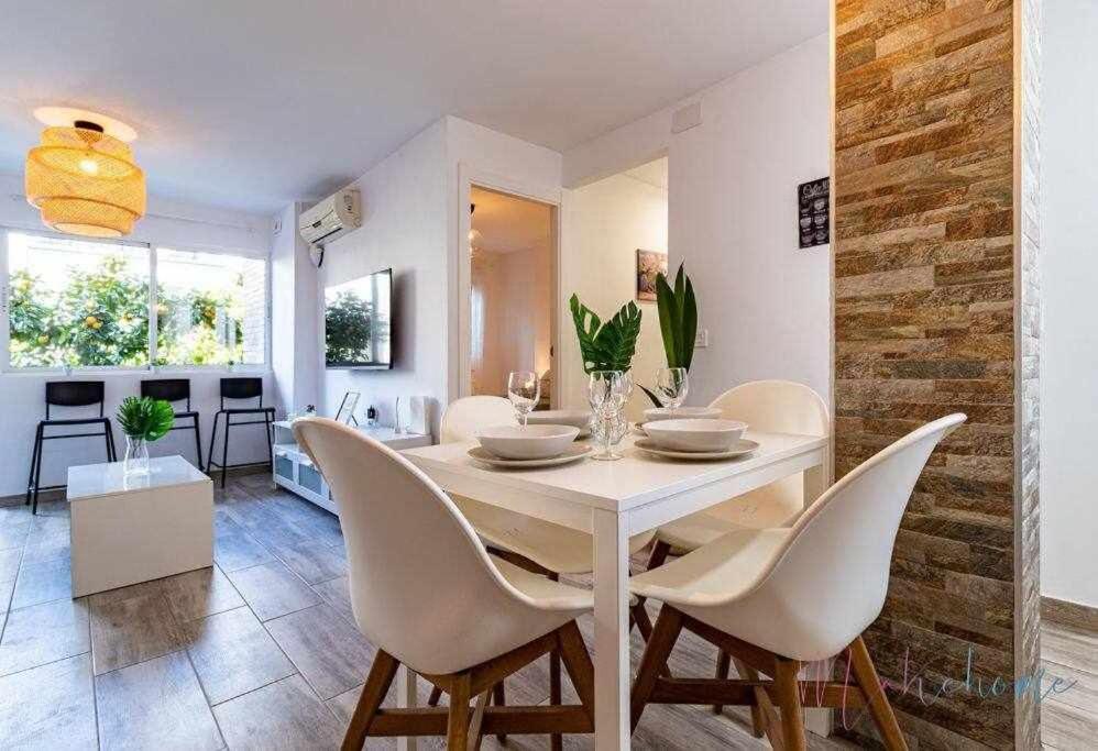Apartamento 1 En Estadio Sevilla 6 Plazas Y Metro Kültér fotó